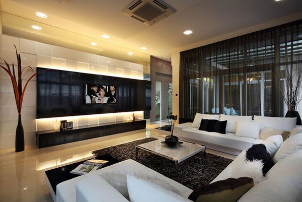 5 Simple Ways to Make Your Large Home Feel Cozy